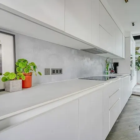Magnifique Duplex Moderne Et Lumineux Avec Balcon - H225 Appartamento