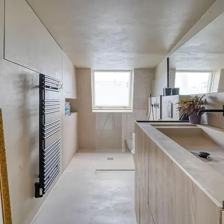 Magnifique Duplex Moderne Et Lumineux Avec Balcon - H225 Parigi
